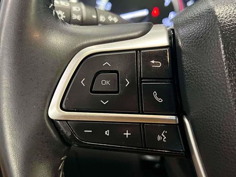 Used 2022 Toyota Highlander XSE image 24