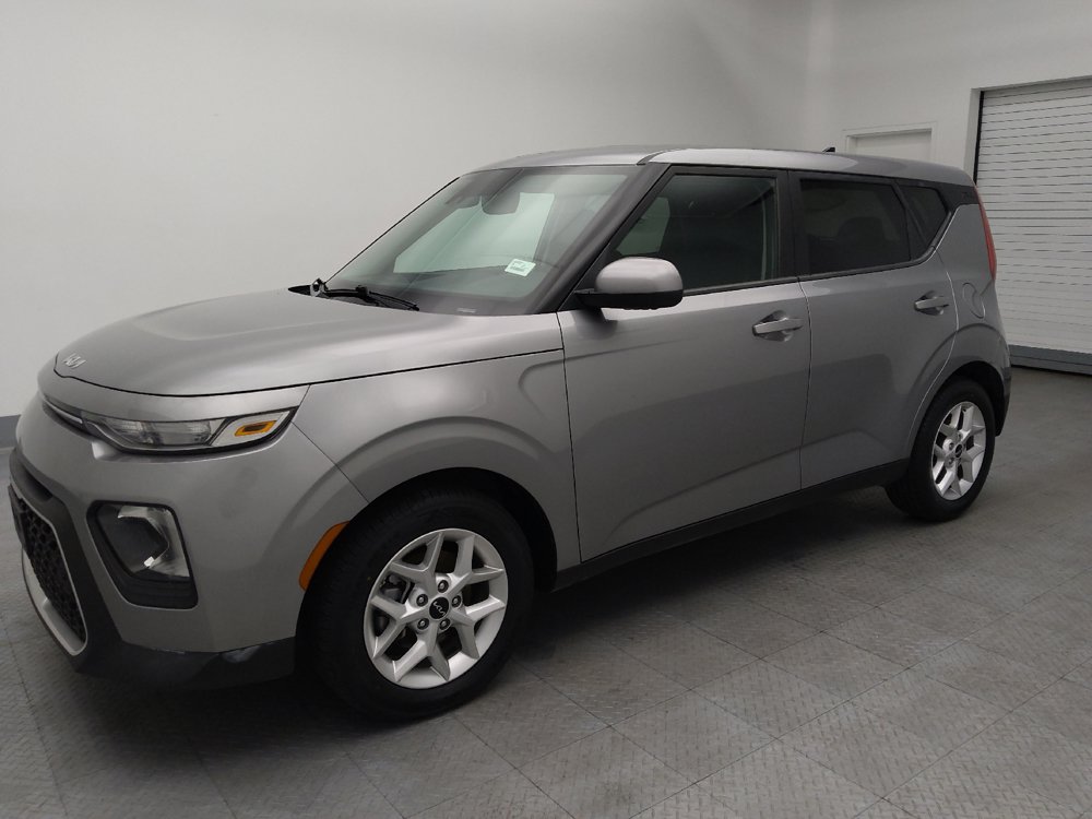 Used 2022 Kia Soul LX w/ Technology Package FWD image 2