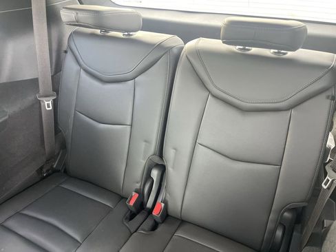 Certified 2023 Cadillac XT6 Sport w/ Technology Package image 40