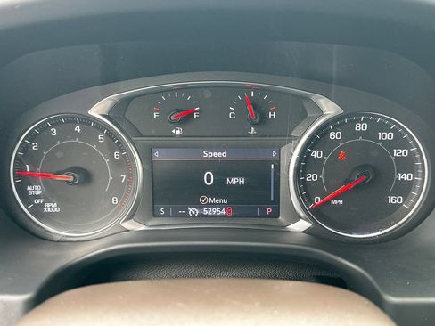 Used 2023 GMC Acadia SLT FWD image 28