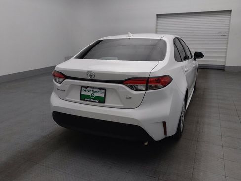Used 2025 Toyota Corolla LE FWD image 7