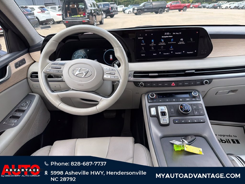 Used 2024 Hyundai Palisade Limited AWD/4WD image 34