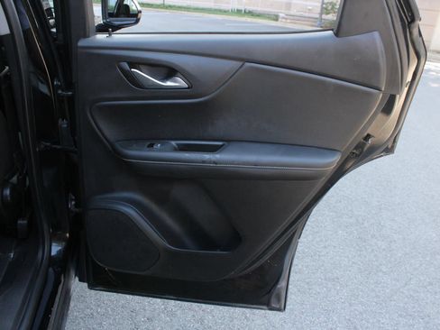 Used 2023 Chevrolet Blazer LT w/ Convenience Package FWD image 24