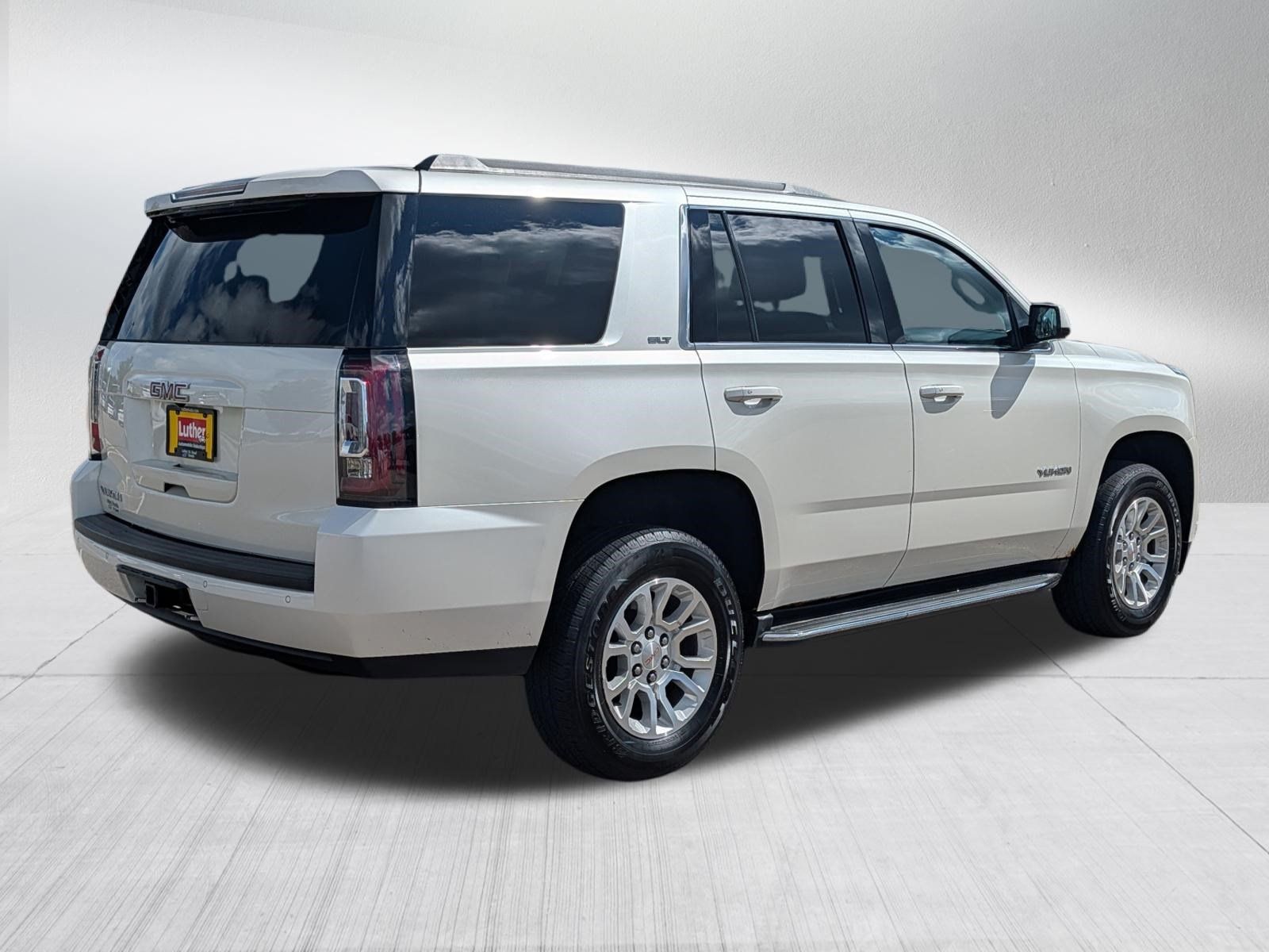 Used 2015 GMC Yukon SLT w/ Open Road Package AWD/4WD image 7