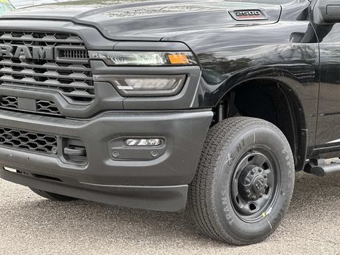 New 2026 RAM 2500 Tradesman AWD/4WD image 7