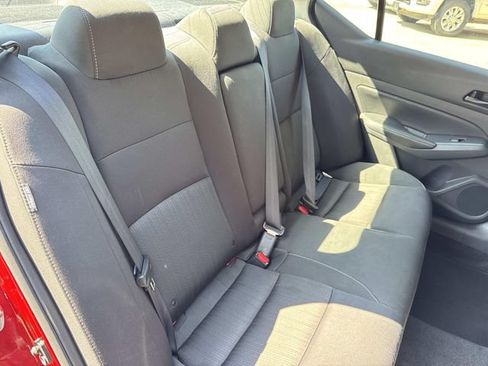Used 2025 Nissan Altima 2.5 SV FWD image 13