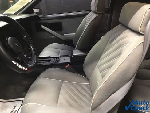 Used 1987 Chevrolet Camaro Z28 image 22