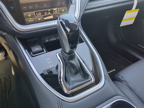 New 2025 Subaru Outback Limited w/ Popular Package #2 image 26