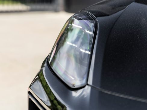 Certified 2025 Porsche Cayenne E-Hybrid AWD/4WD image 17