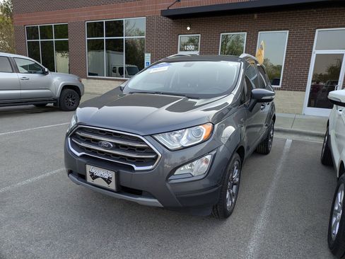 Used 2021 Ford EcoSport Titanium image 3