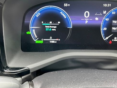 Certified 2025 Toyota Camry XLE image 8