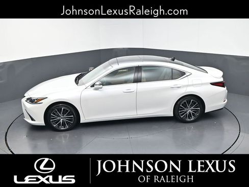 Used 2024 Lexus ES 350 w/ Premium Package image 29