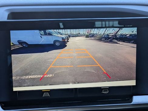 Used 2022 Chevrolet Silverado 1500 LT image 22