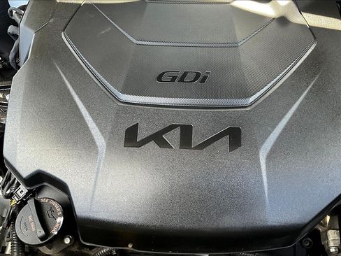 Used 2025 Kia Telluride S FWD image 33