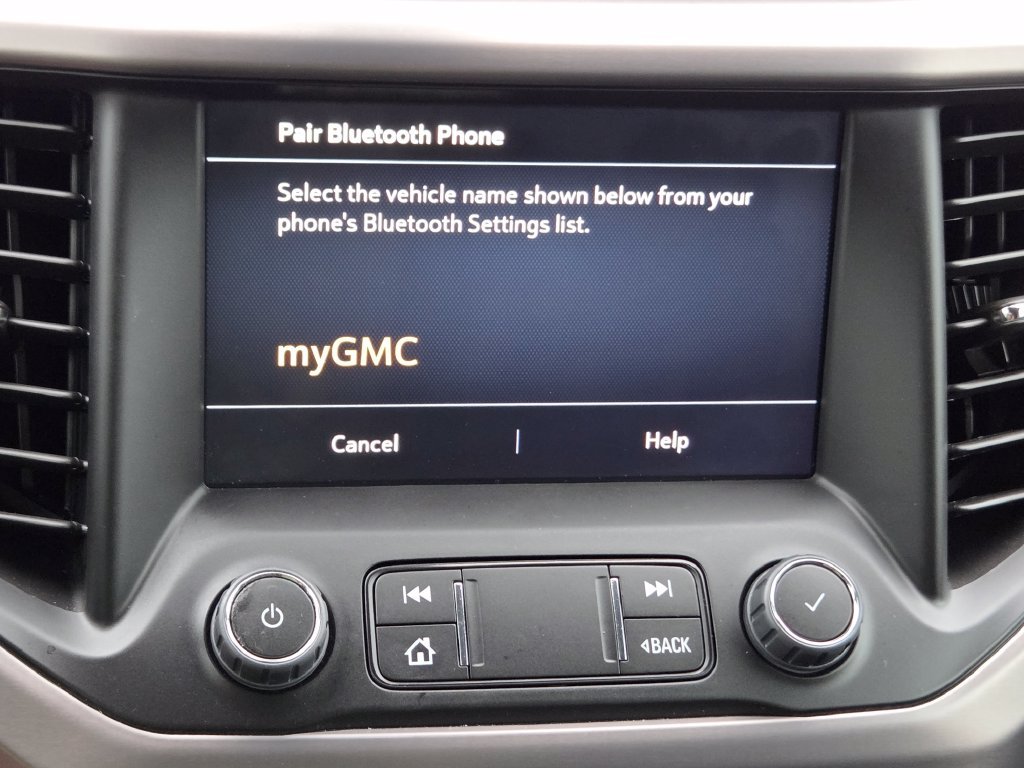 Used 2023 GMC Acadia AT4 w/ Trailering Package AWD/4WD image 10