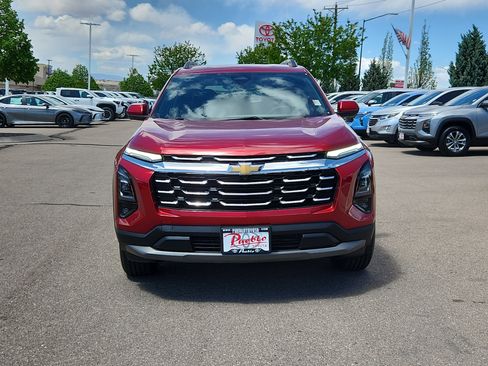 Used 2025 Chevrolet Equinox LT w/ Convenience Package II AWD/4WD image 5