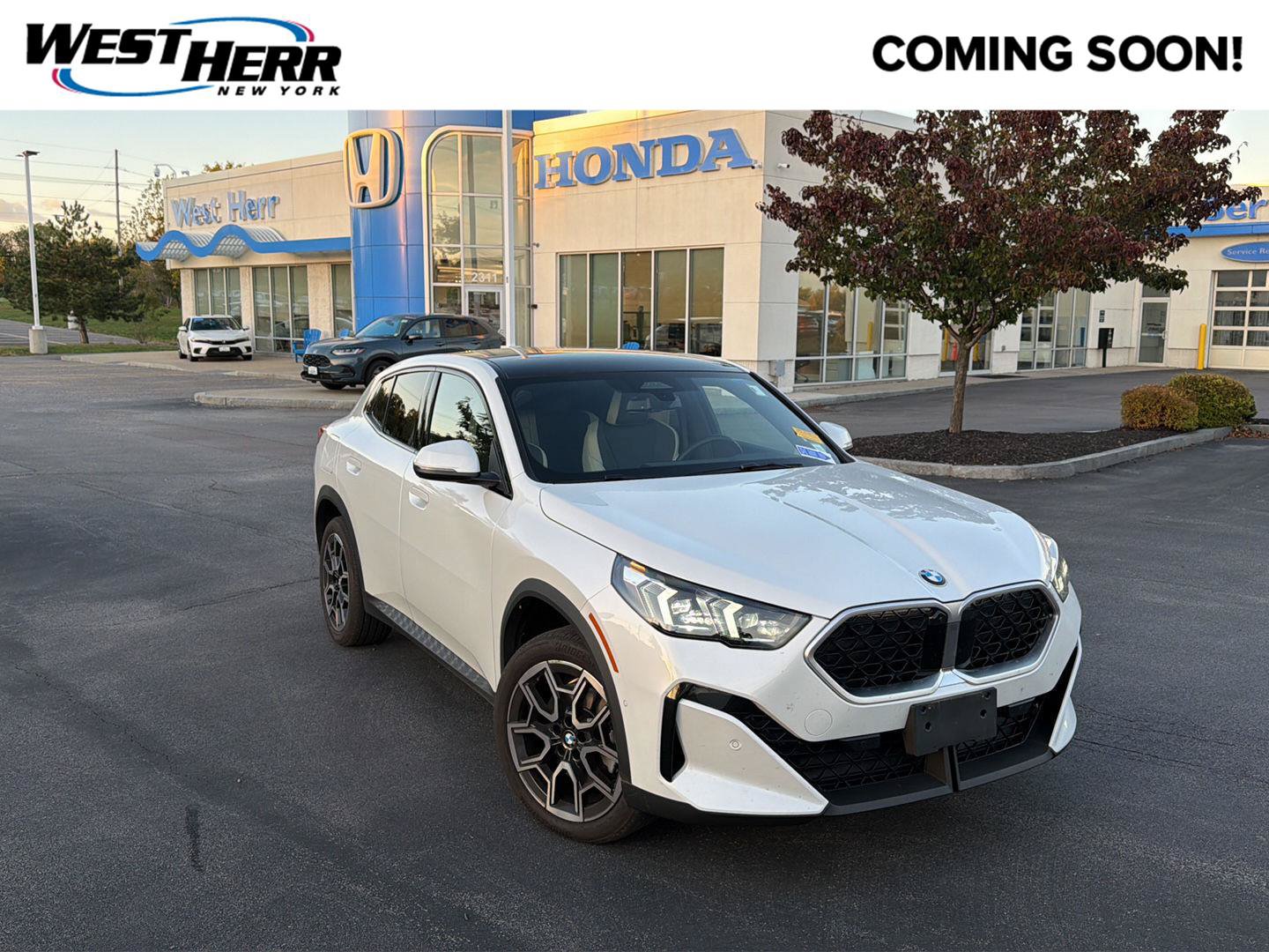 Used 2025 BMW X2 xDrive28i w/ Technology Package AWD/4WD image 1