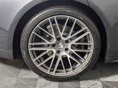 New 2026 Porsche Panamera 4 image 13