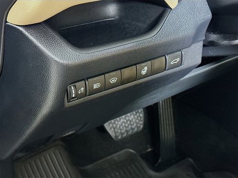 Certified 2023 Toyota RAV4 XLE Premium image 8