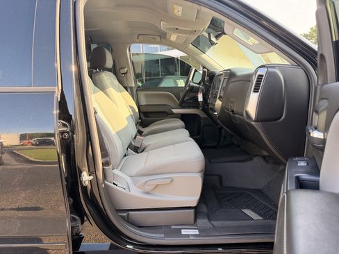 Used 2018 Chevrolet Silverado 1500 LT w/ All Star Edition AWD/4WD image 32