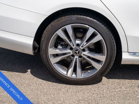 Used 2021 Mercedes-Benz C 300 4MATIC Sedan w/ Premium Package image 9