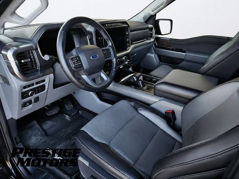 Used 2022 Ford F150 Lariat w/ Equipment Group 502A High AWD/4WD image 17