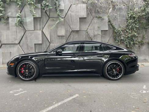 Used 2023 Porsche Panamera GTS AWD/4WD image 1