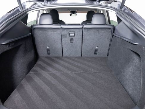 Used 2025 Tesla Model Y Long Range image 20