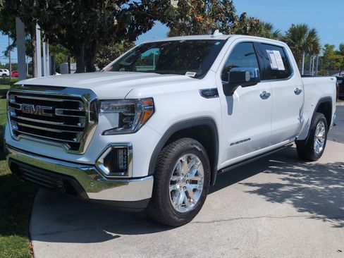 Used 2020 GMC Sierra 1500 SLT w/ SLT Premium Plus Package AWD/4WD image 5