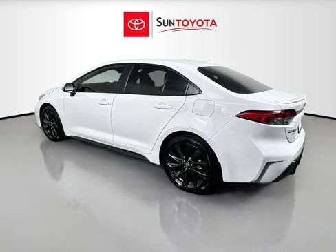 Used 2024 Toyota Corolla SE FWD image 6