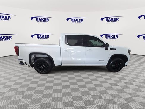 Certified 2024 GMC Sierra 1500 Elevation AWD/4WD image 4