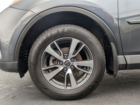 Used 2016 Toyota RAV4 XLE image 8