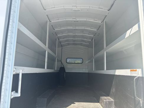 Used 2020 Mercedes-Benz Sprinter 4500 image 20