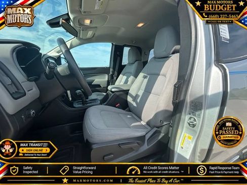Used 2018 Chevrolet Colorado W/T RWD image 19