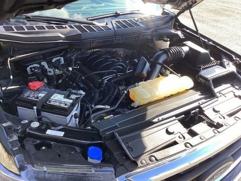 Used 2023 Ford F150 XLT image 15