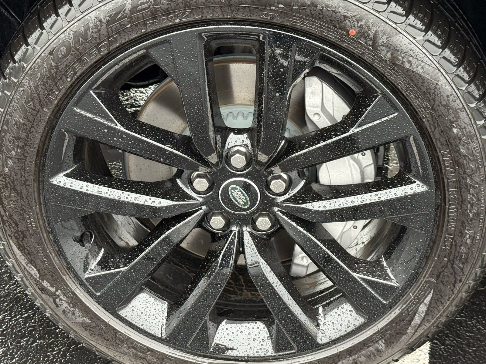 New 2026 Land Rover Discovery S AWD/4WD image 12
