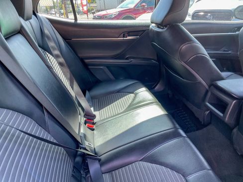Used 2022 Toyota Camry SE FWD image 30