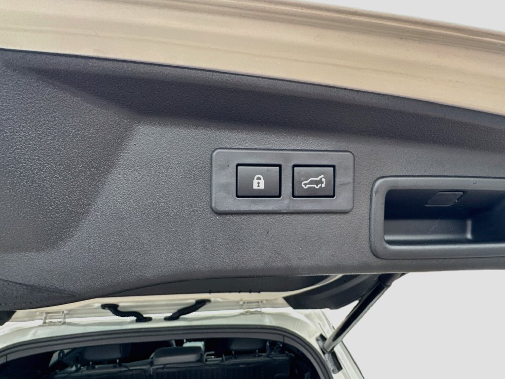 Certified 2026 Subaru Outback Limited XT AWD/4WD image 27