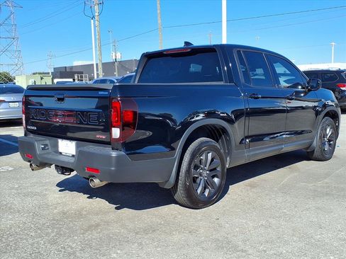 Certified 2024 Honda Ridgeline Sport image 24