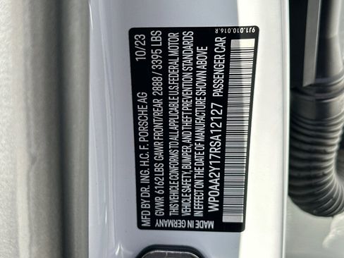 Used 2024 Porsche Taycan image 28