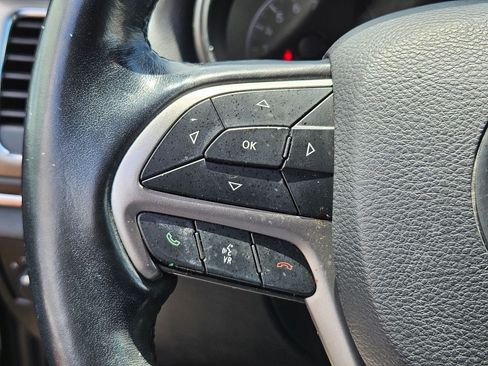 Used 2021 Jeep Grand Cherokee Limited RWD image 16