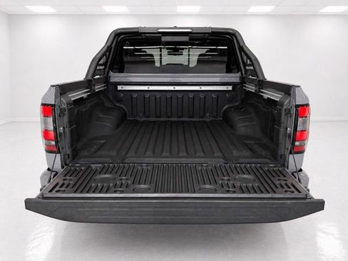 Used 2023 Nissan Frontier PRO-4X w/ Pro-4X Premium Package AWD/4WD image 10