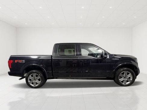 Used 2019 Ford F150 Lariat w/ Equipment Group 502A Luxury AWD/4WD image 4