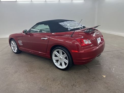 Used 2005 Chrysler Crossfire Limited image 8