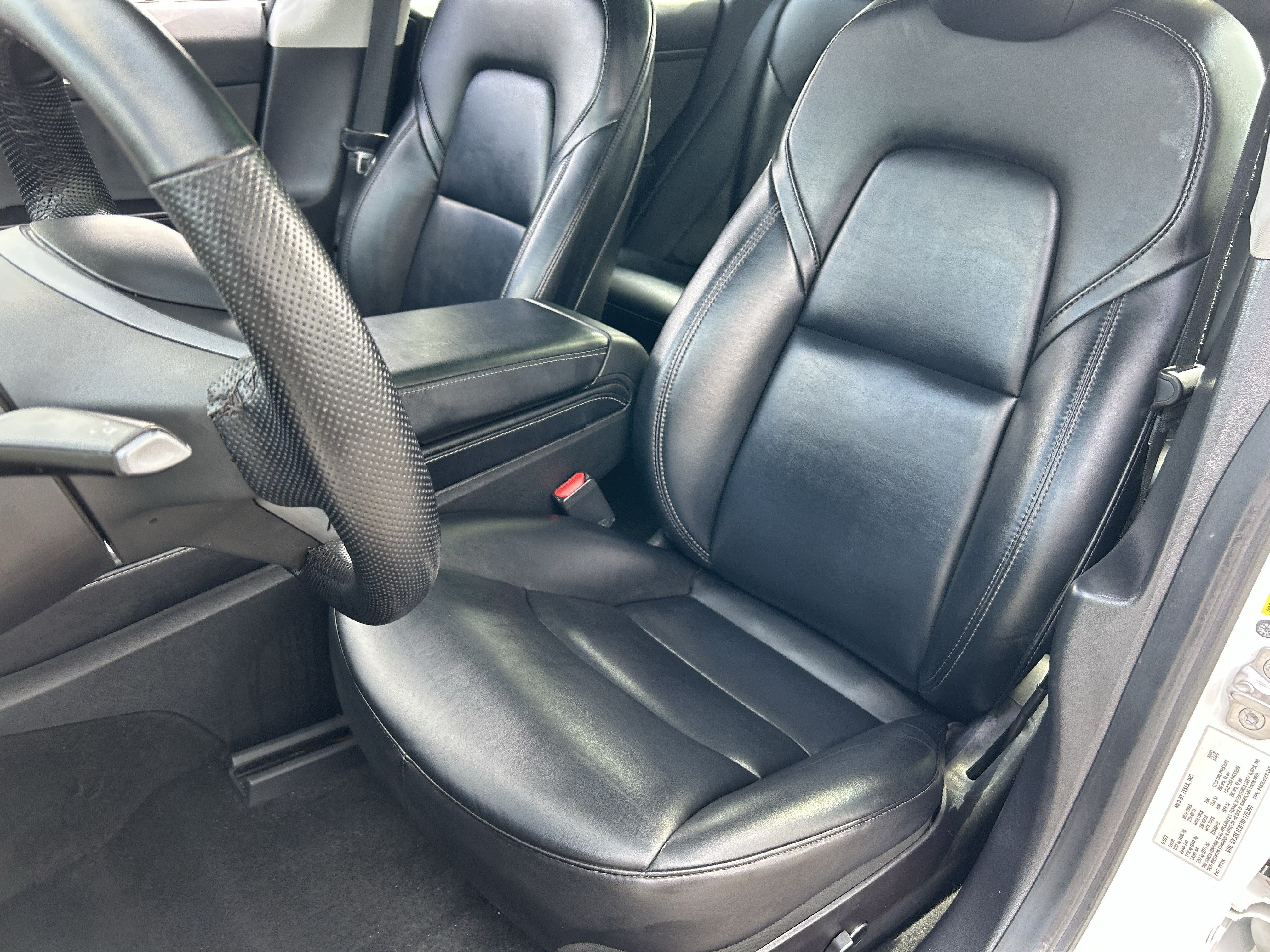 Used 2022 Tesla Model 3 Long Range AWD/4WD image 18