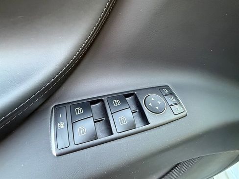 Used 2017 Tesla Model X 90D image 22