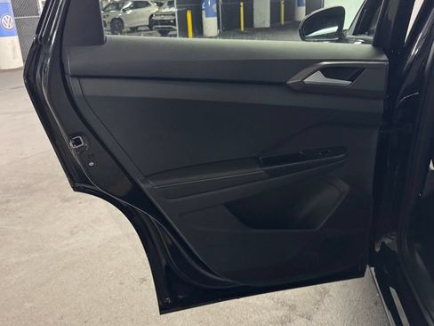 New 2026 Volkswagen Taos SE AWD/4WD image 22