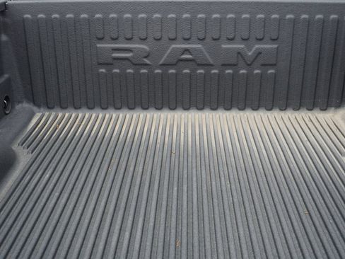 Used 2023 RAM 1500 Big Horn AWD/4WD image 9