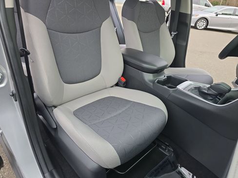 Used 2024 Toyota RAV4 XLE image 16