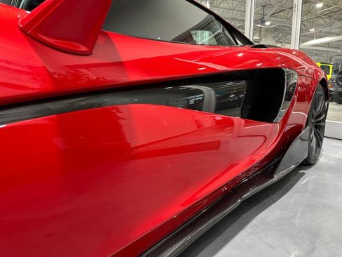 Used 2017 McLaren 570S Coupe RWD image 23
